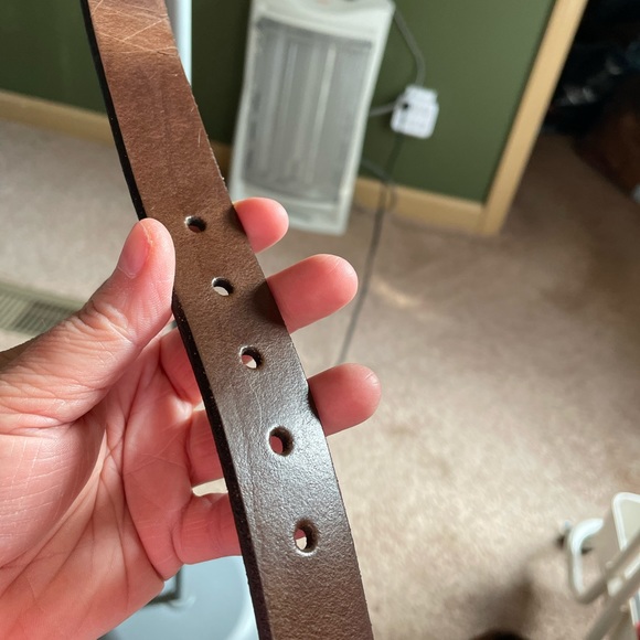 Dockers Leather belt for kids size small - Picture 3 of 6